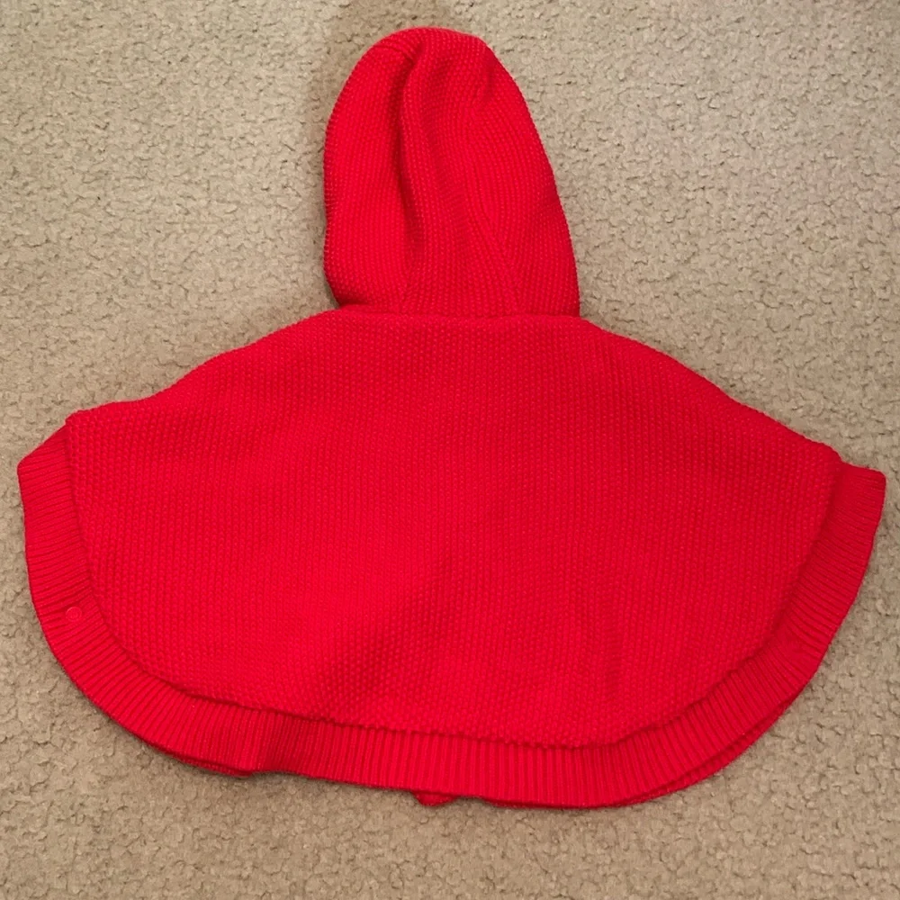 Carter’s Valentine’s Red Riding Hood Cable Knit Sweater Poncho Fleece 12 Months